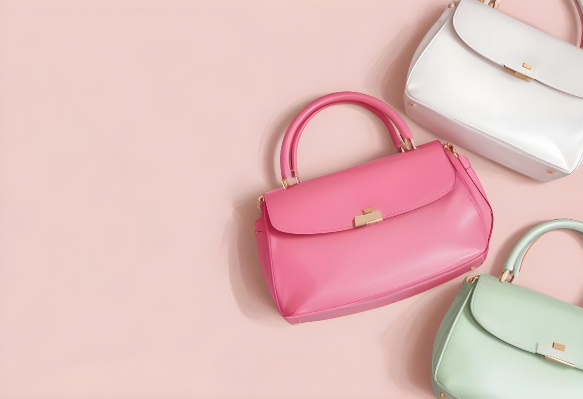 Digital Painting Three Handbags One Pink One White And One Green On A White Background Bold And Slim Lines Brush Strokes 12 0cac
