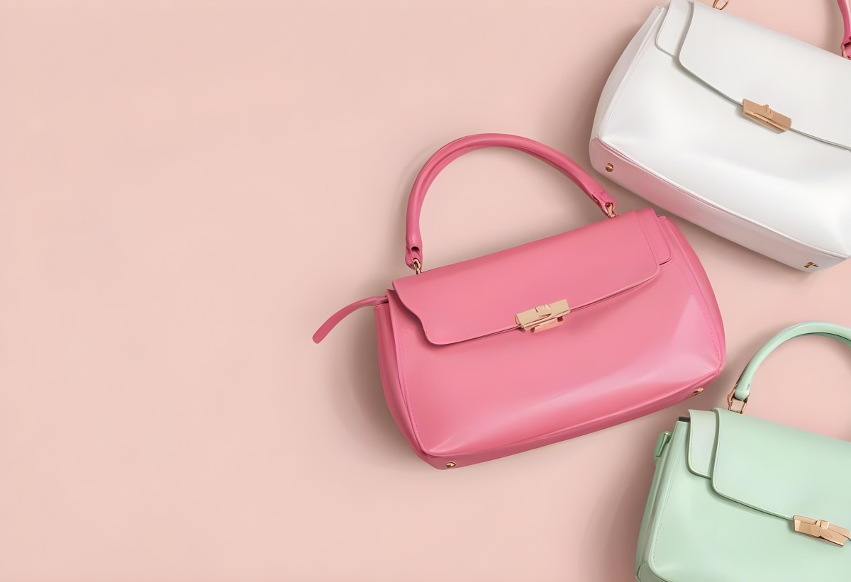 Digital Painting Three Handbags One Pink One White And One Green On A White Background Bold And Slim Lines Brush Strokes 13 5361