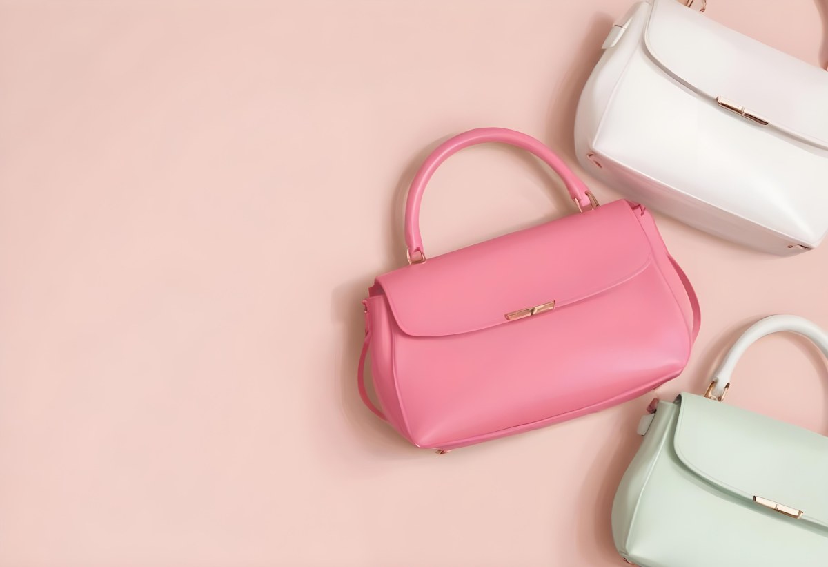 Digital Painting Three Handbags One Pink One White And One Green On A White Background Bold And Slim Lines Brush Strokes 4 9e87