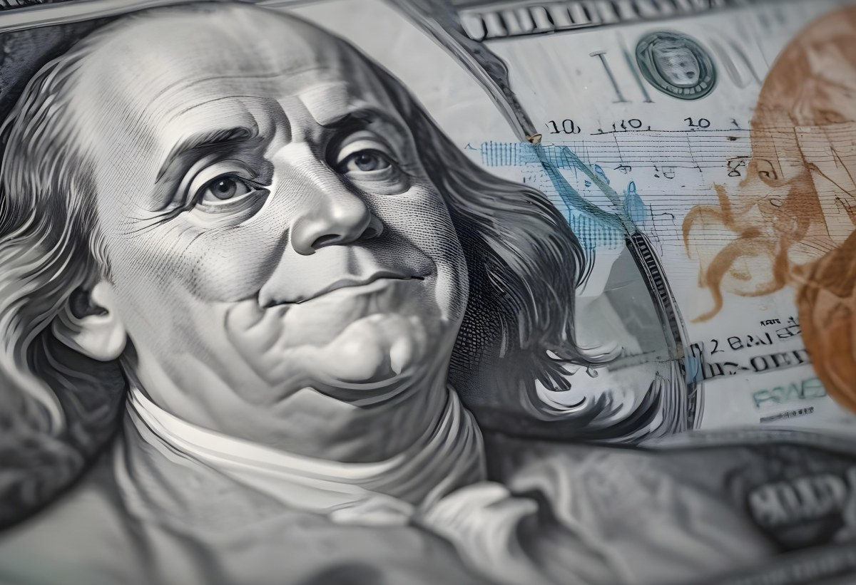 Benjamin Franklin Portrait On A One Hundred Dollar Bill Overlaid With A Stock Market Chart And Dollar Signs In A Financial Context 33 F879