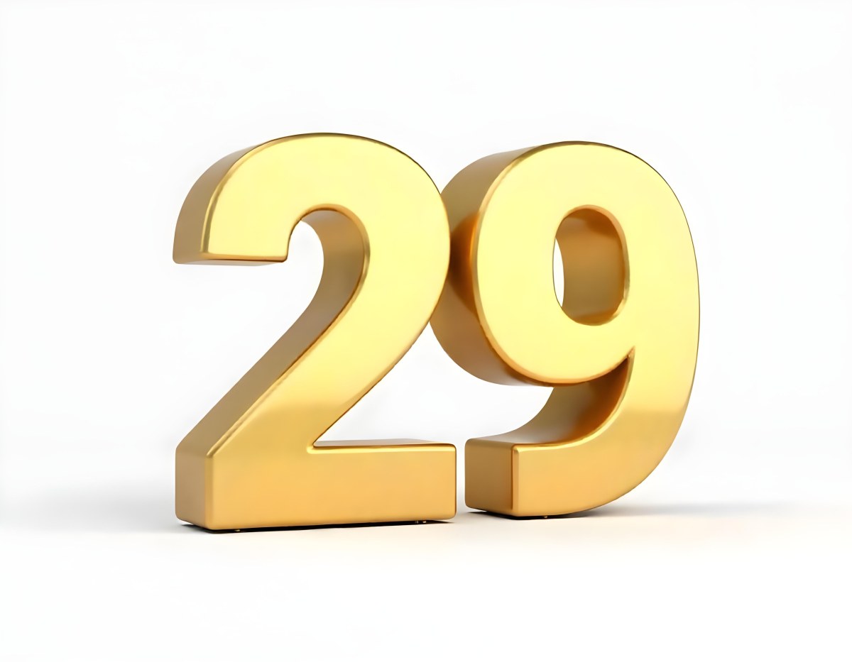 Golden Number 29 Glossy And Reflective Casting A Soft Shadow On A White Background Simple And Elegant Design Clean And Minimalist Composition 18 7557