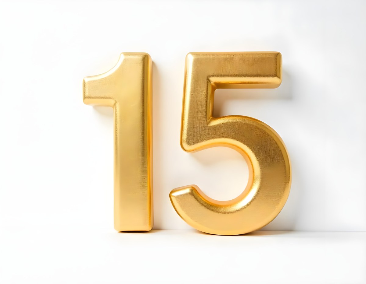 Golden Number Fifteen On A White Background Smooth Surface Metallic Material Studio Lighting High Resolution Clean Design Elegant Typography Minimalist Composition 9 A440