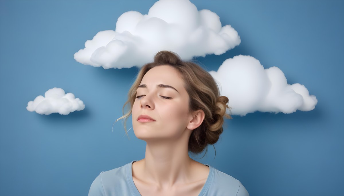 White Woman 25 Years Old With Closed Eyes And A Cloud Above Her Head Blue Background 43 Dc46