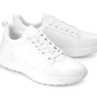A Pair Of White Sneakers With White Laces White Sole White Background 21 6043
